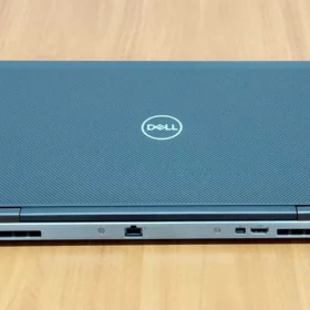 Лаптоп Dell Precision 7540
